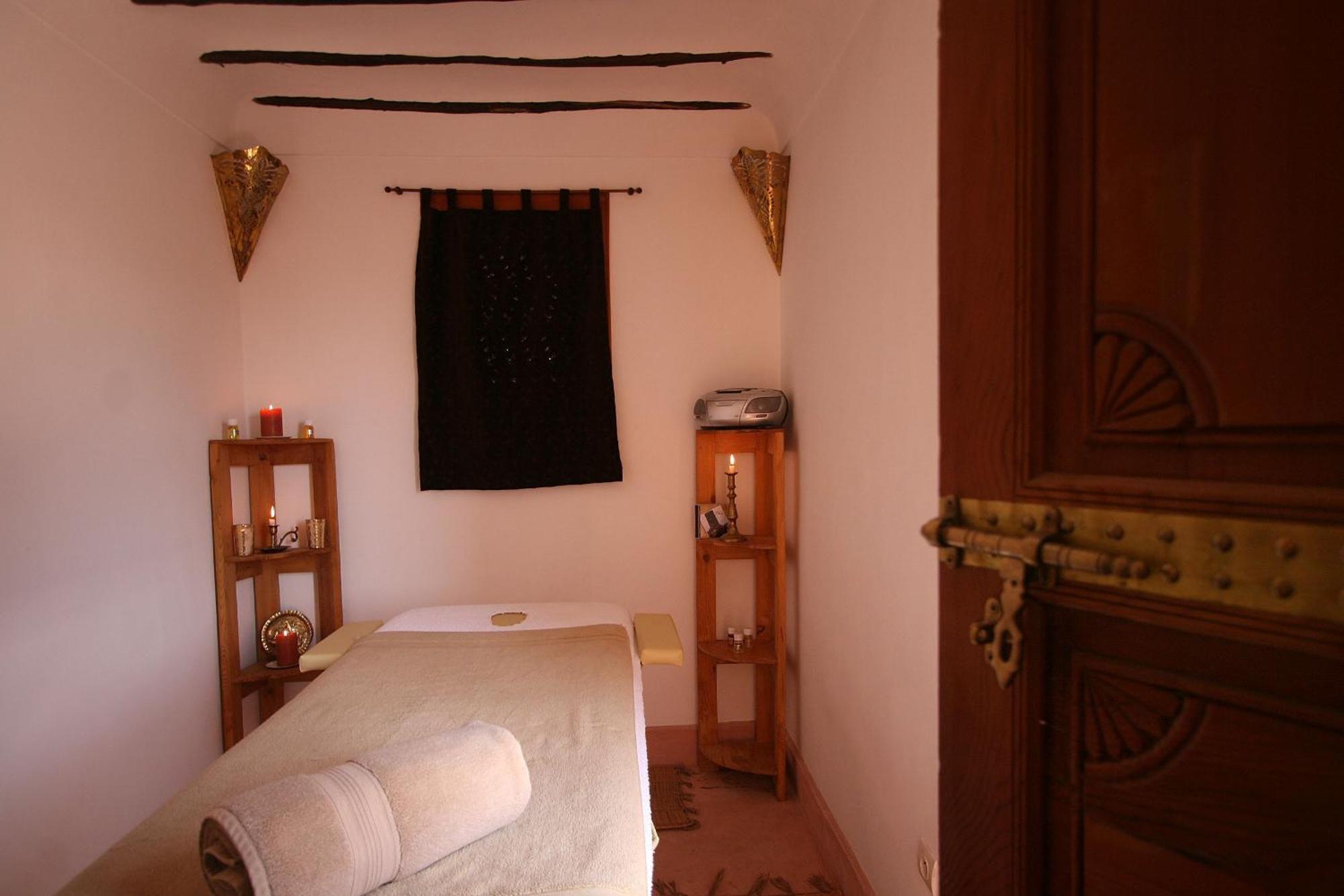 Riad Chameau Fdc Hotel Spa Marrakesh Exterior photo